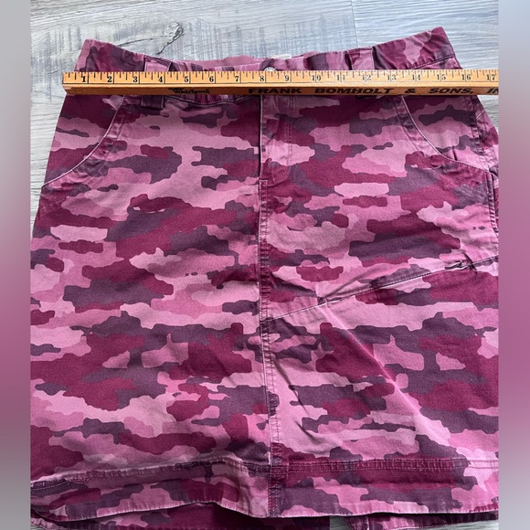 Duluth Trading Rootstock Gardening Skort Skirt Women's 8 Camo Canvas Pocket - Picture 7 of 7
